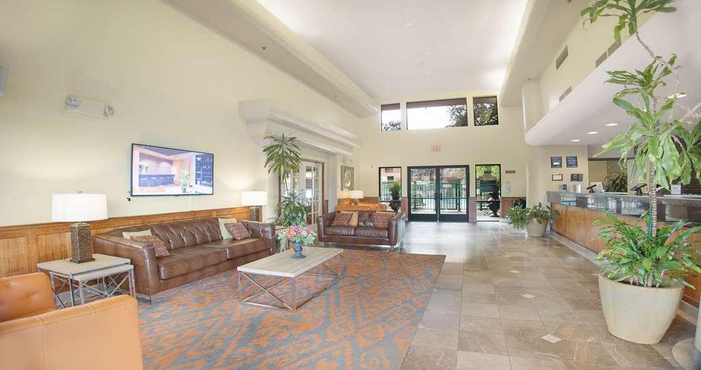 Western Orchid & Hotel 3*