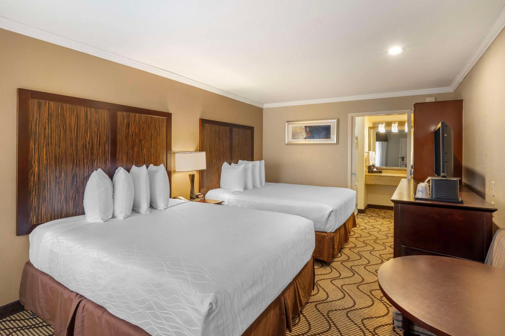 Hotel Western Orchid &