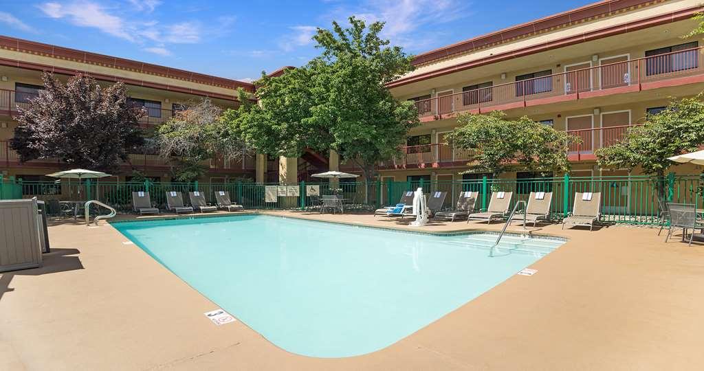 Western Orchid & Hotel 3*