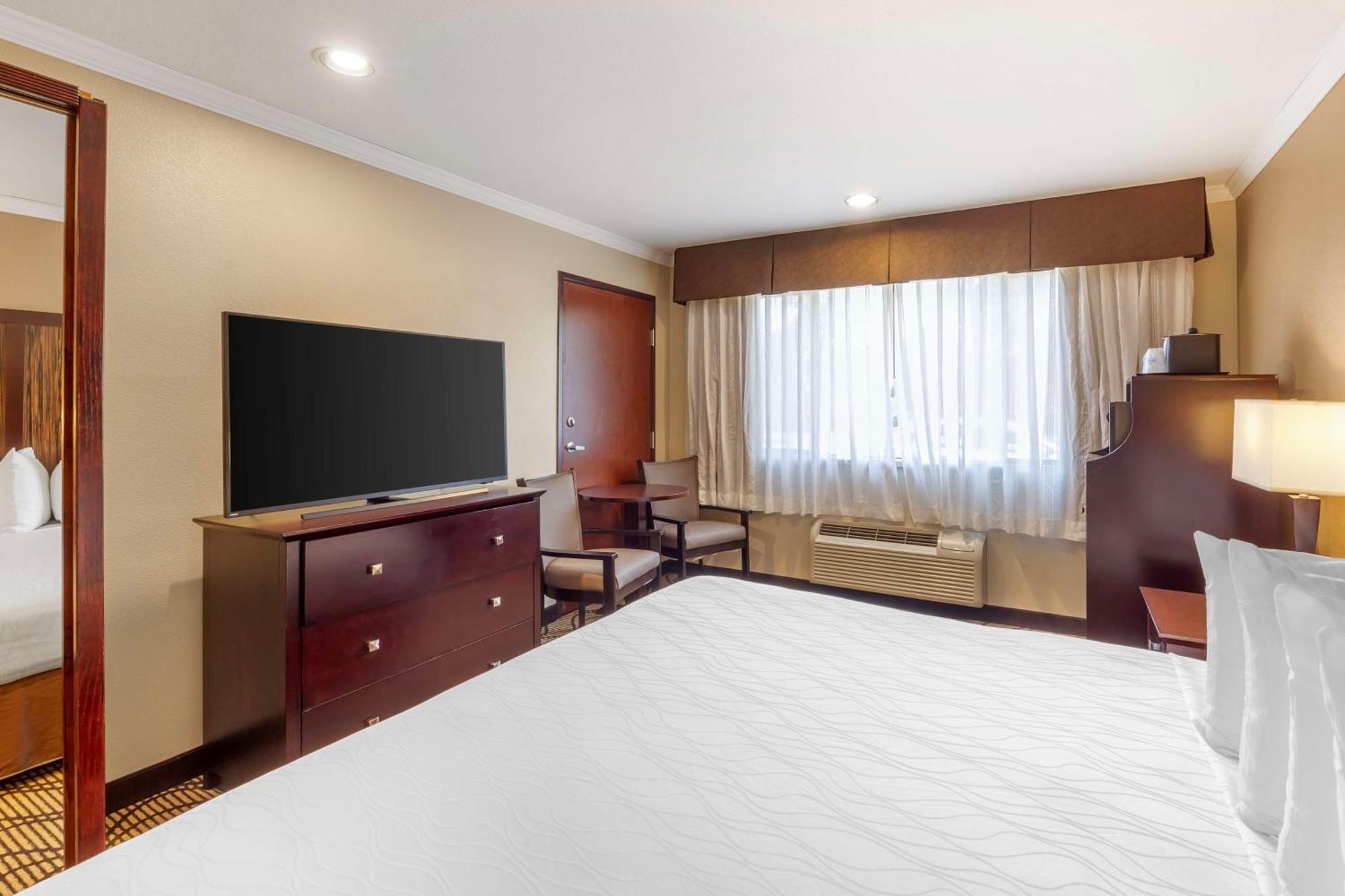 Best Western Plus Orchid & Hotel