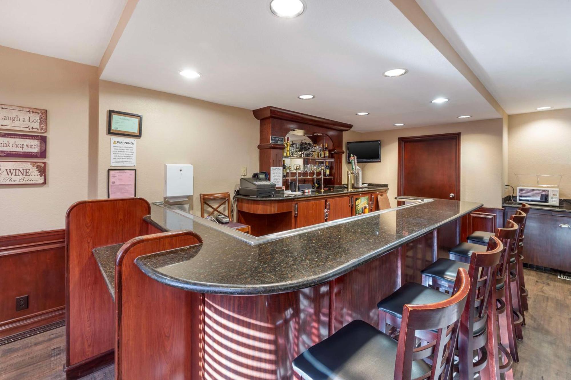 Best Western Plus Orchid &